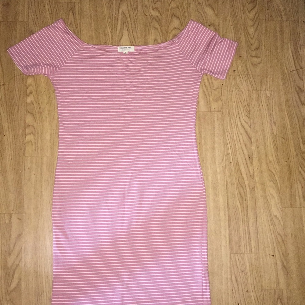 A tight dress/off the shoulders